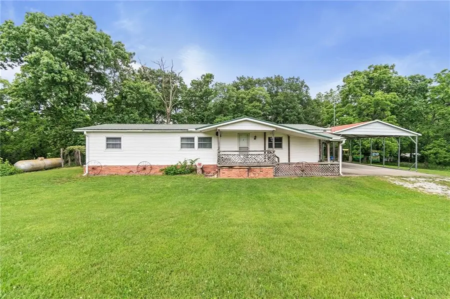33580 W 202nd Street, Lawson, MO 64062 - #2