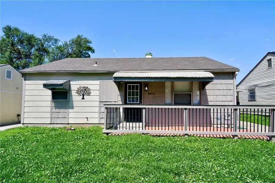 2312 Englewood Court, Independence, MO 64052 - #2
