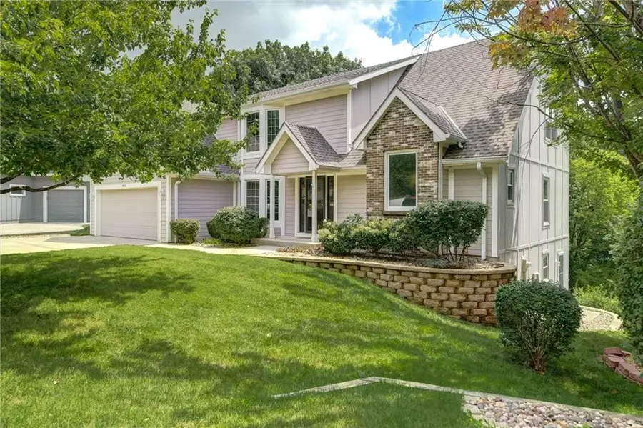 400 NW Tennyson Place, Lees Summit, MO 64081 - #3