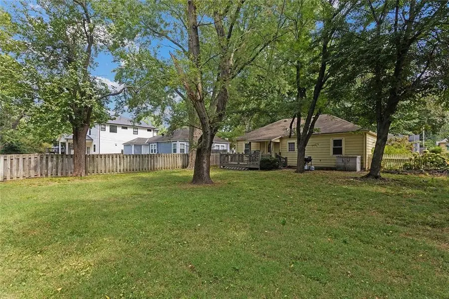 5938 Catalina Street, Fairway, KS 66205 - #2