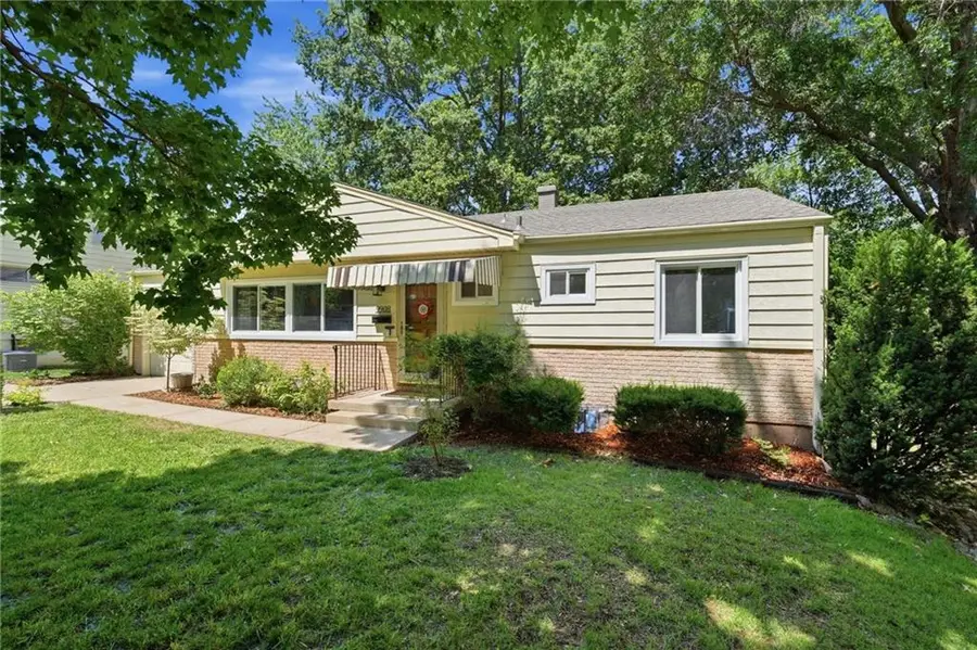 9908 Harrison Street, Kansas City, MO 64131 - #3