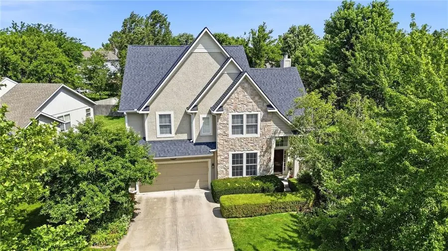 16660 W 155 Terrace, Olathe, KS 66062 - #2