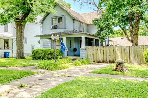 709 S Lincoln Avenue, Chanute, KS 66720