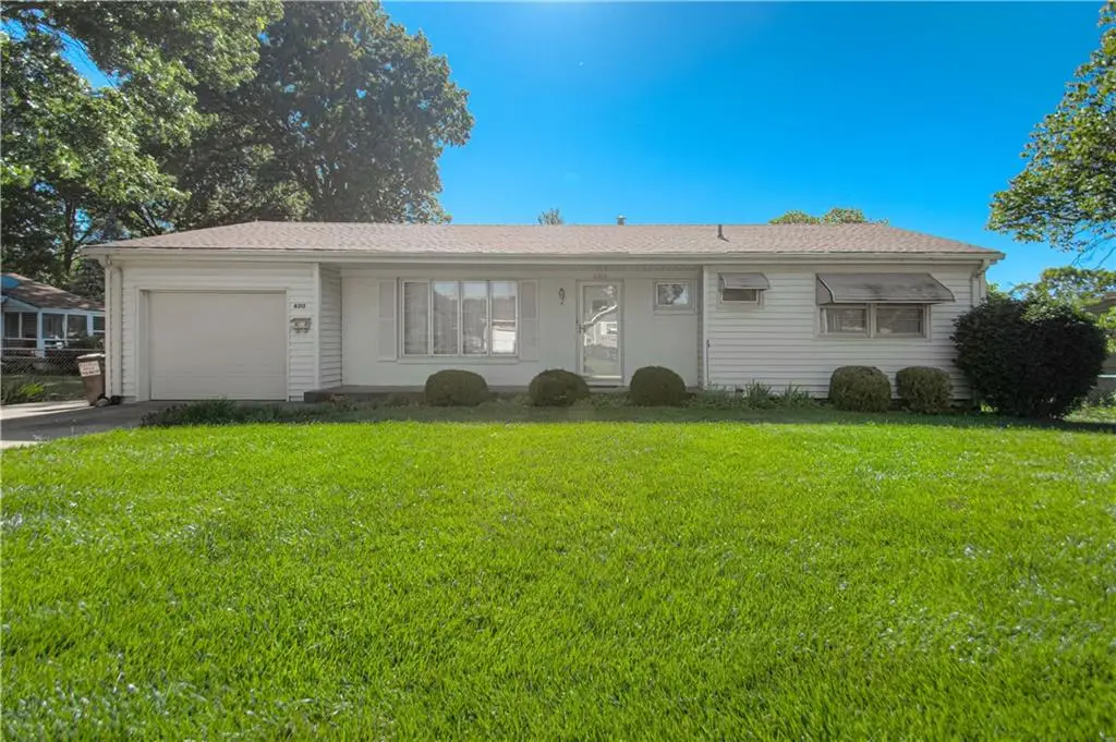 6313 N Michigan Avenue, Gladstone, MO 64118 - #1