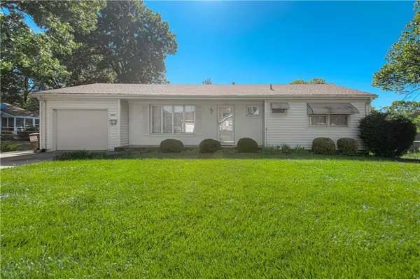 6313 N Michigan Avenue, Gladstone, MO 64118