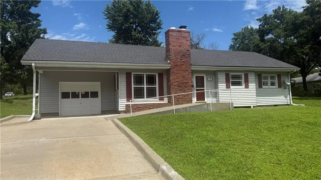 809 Anderson Street, Warrensburg, MO 64093 - #1