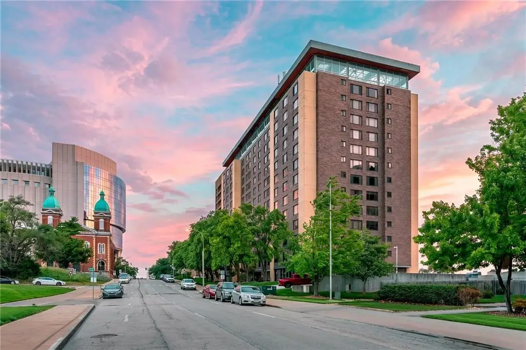 600 E 8th Street #3L, Kansas City, MO 64106 - #1