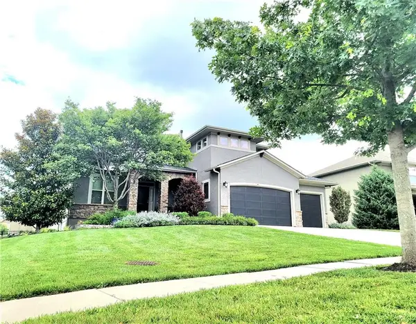 17232 W 198th Street, Spring Hill, KS 66083