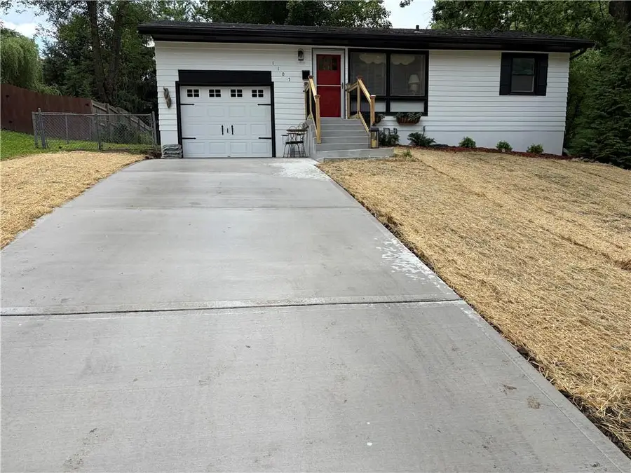 1107 Cordell Street, Excelsior Springs, MO 64024 - #3