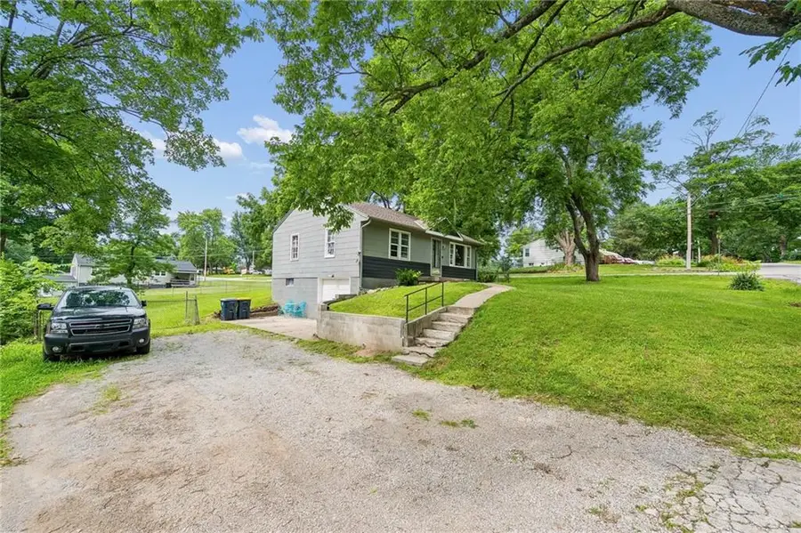 4801 NE 46th Terrace, Kansas City, MO 64117 - #3