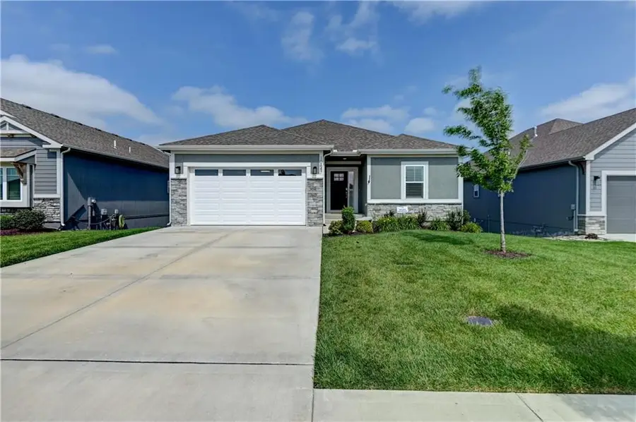 10647 N Bell Street, Kansas City, MO 64155 - #2