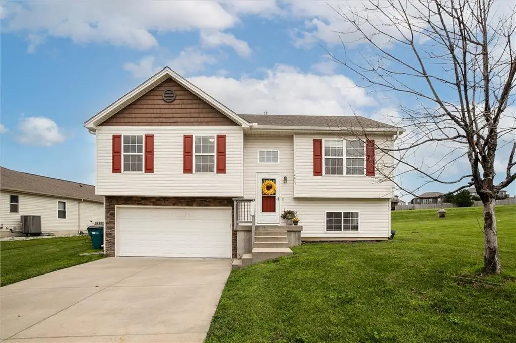 14413 Eastern Court, Grandview, MO 64030 - #1