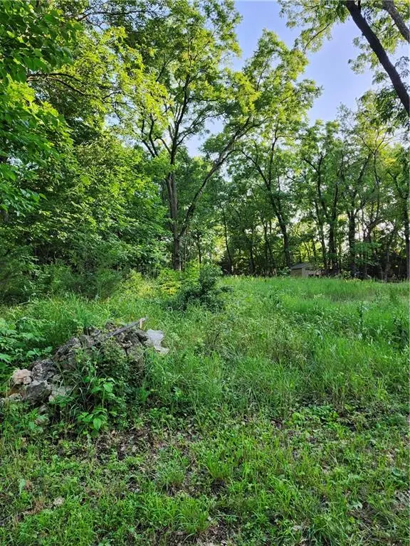 18 Sunset Circle, Linn Valley, KS 66040 - #1