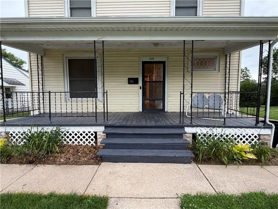 310 S Walnut Street, Maryville, MO 64468 - #2