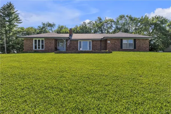 6306 Highway 169 Highway Se, St Joseph, MO 64507