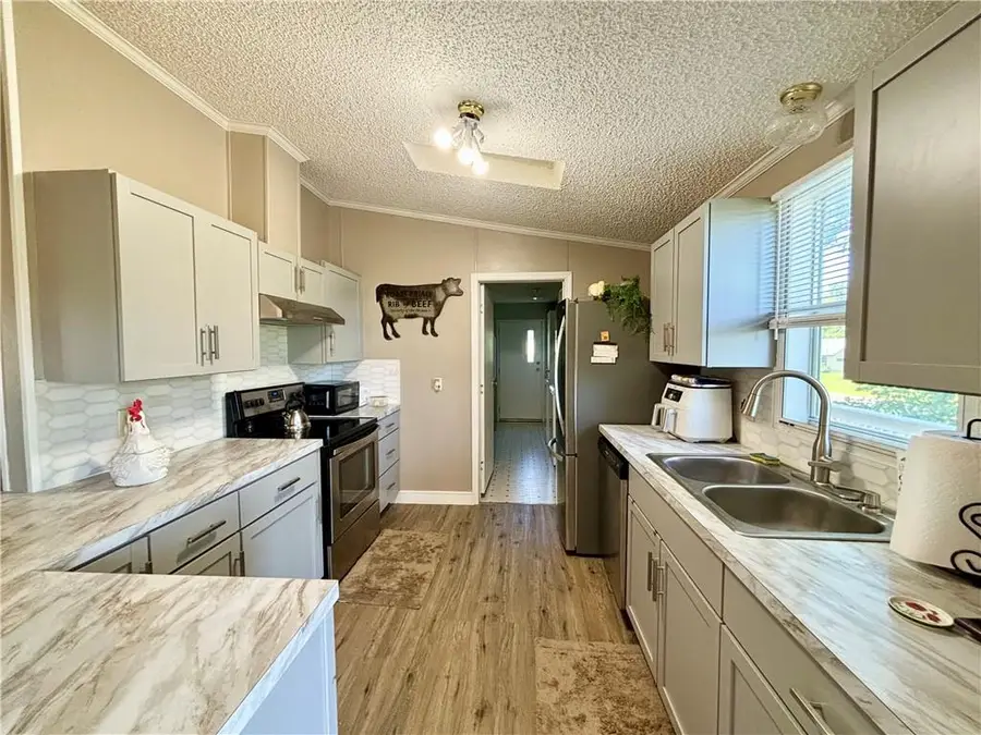 1106 Lakeshore Drive, Rushville, MO 64484 - #2