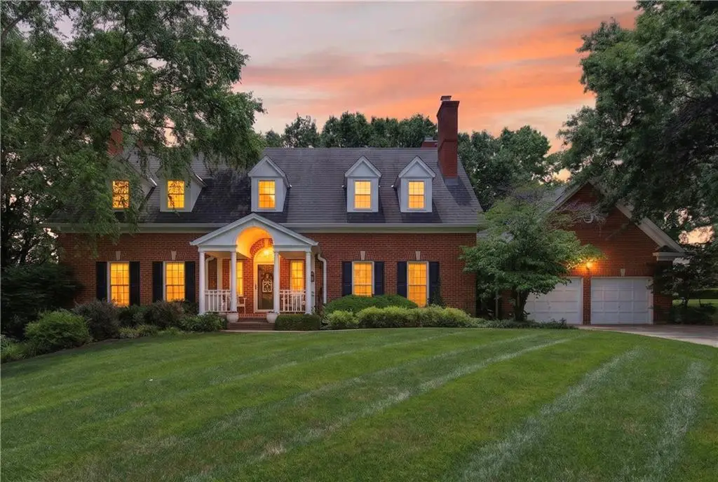 11012 Buena Vista Street, Leawood, KS 66211 - #1
