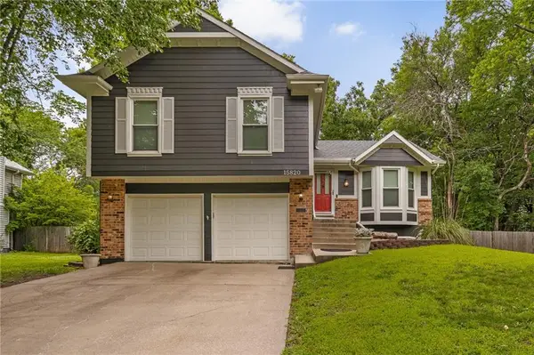 15820 W 123rd Street, Olathe, KS 66062