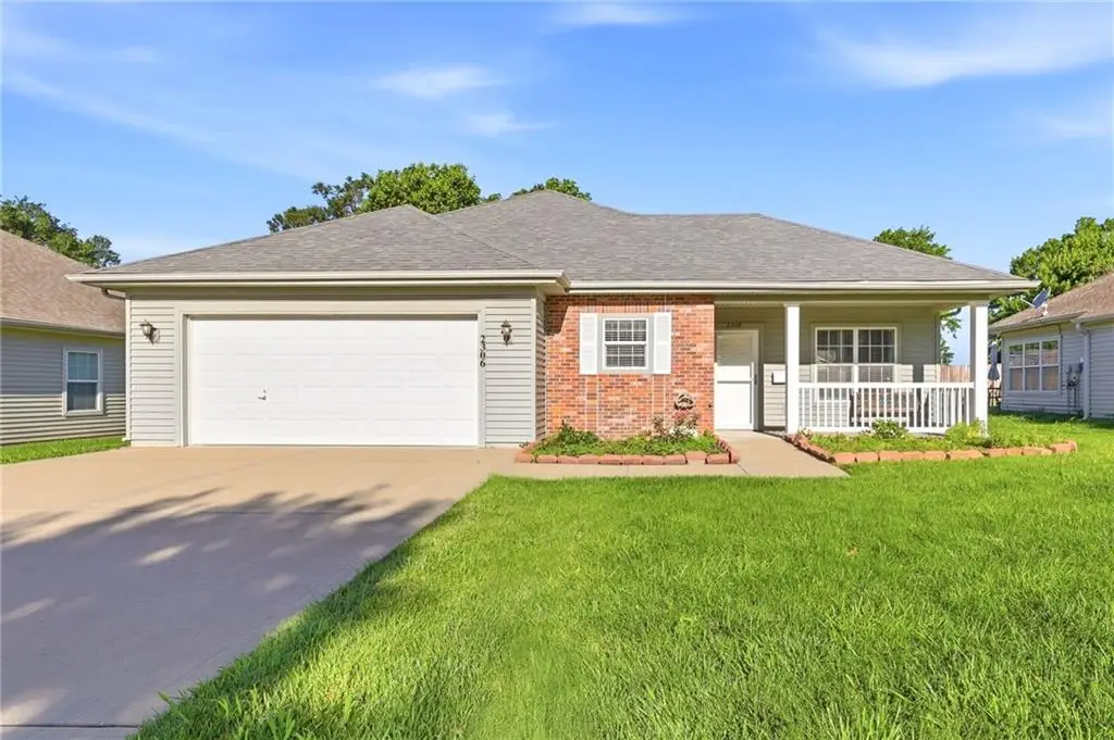 2306 N 114th Terrace, Kansas City, KS 66109 - #1