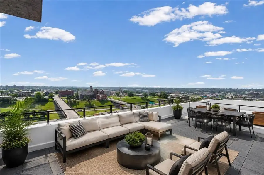 700 E 8th Street #PH6, Kansas City, MO 64106 - #2