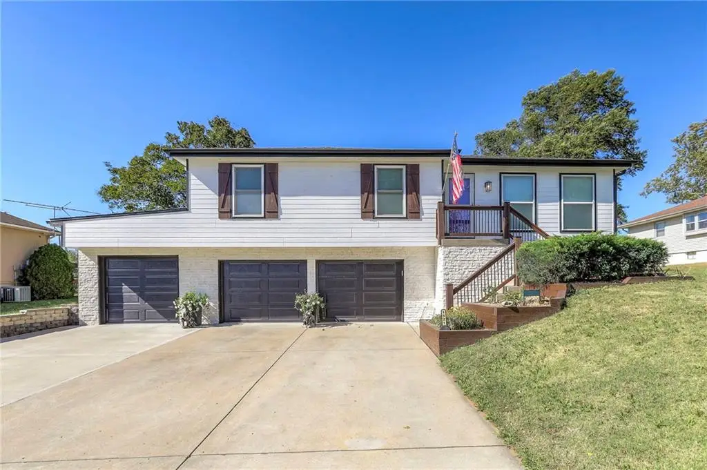 1521 Lexington Road, Pleasant Hill, MO 64080 - #1