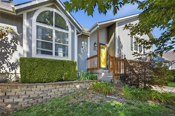 17210 S Walter Street, Gardner, KS 66030