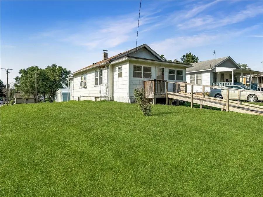 216 W 22nd Street, Higginsville, MO 64037 - #2