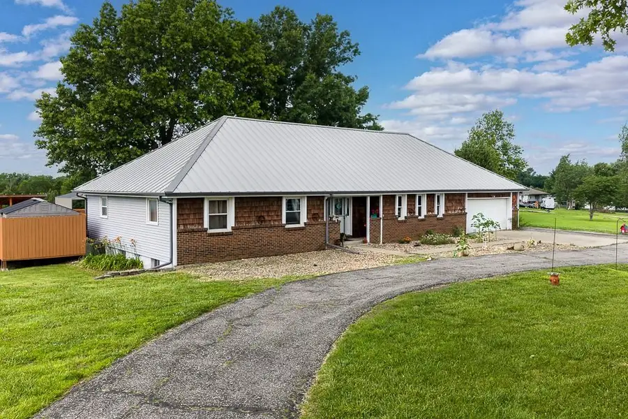 14435 166th Street, Bonner Springs, KS 66012 - #2