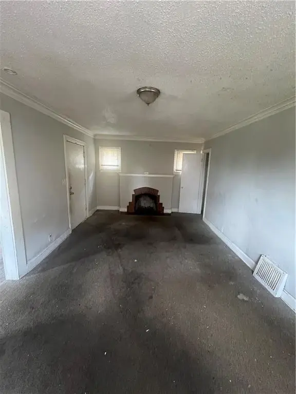 2217 E 67th Terrace, Kansas City, MO 64132 - #3