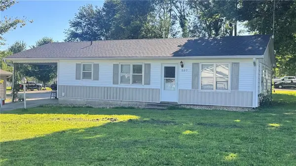 507 N Elmira Street, Highland, KS 66035