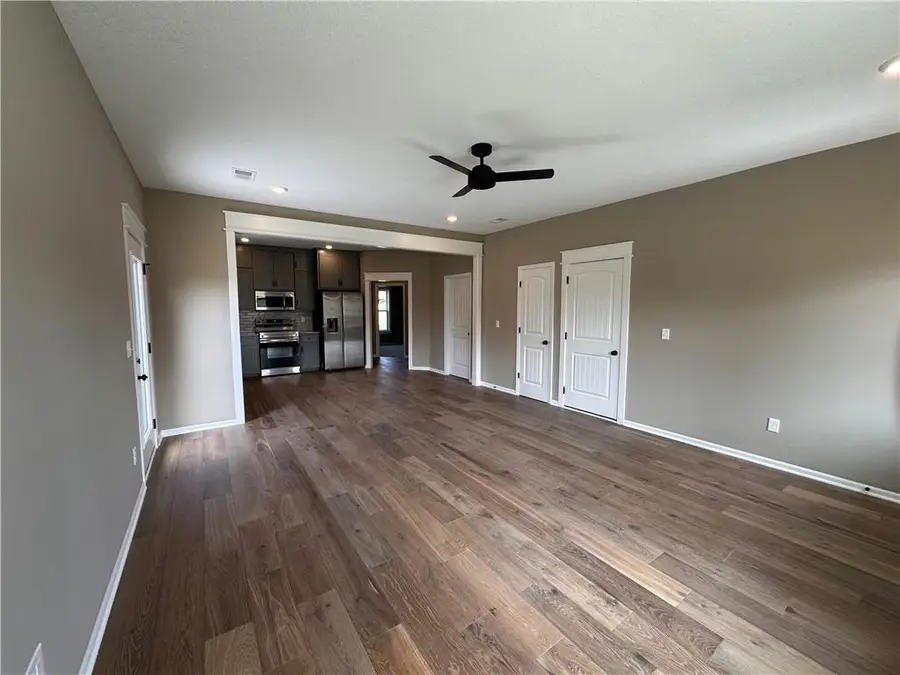 1104 S Oak Street, Plattsburg, MO 64477 - #2