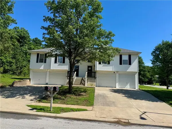 2700-2702 NW 69th Terrace, Kansas City, MO 64151