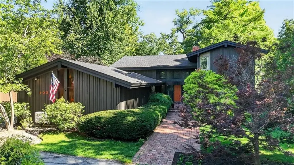 1024 Huntington Road, Kansas City, MO 64113 - #1