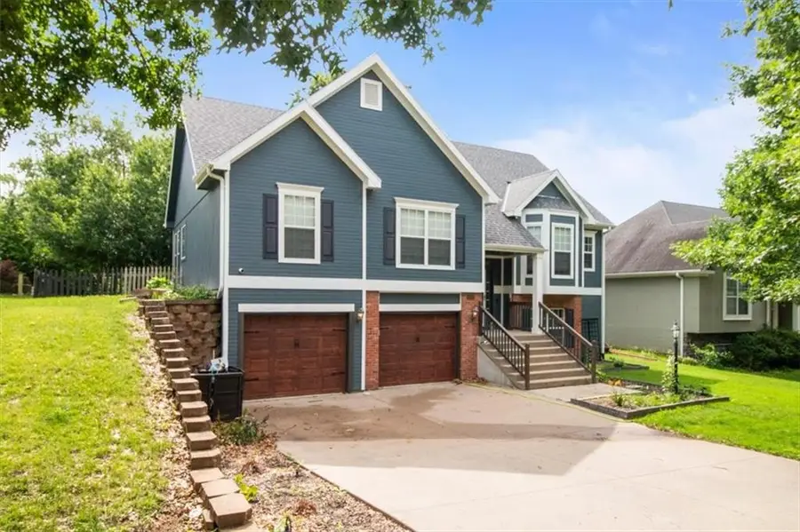 4403 Kensington Drive, Saint Joseph, MO 64506 - #2