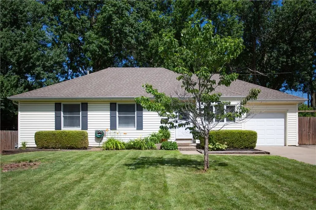 8878 Westbrooke Drive, Overland Park, KS 66212 - #1