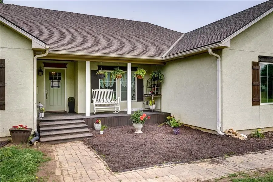34664 Spring Valley Road, Paola, KS 66071 - #2