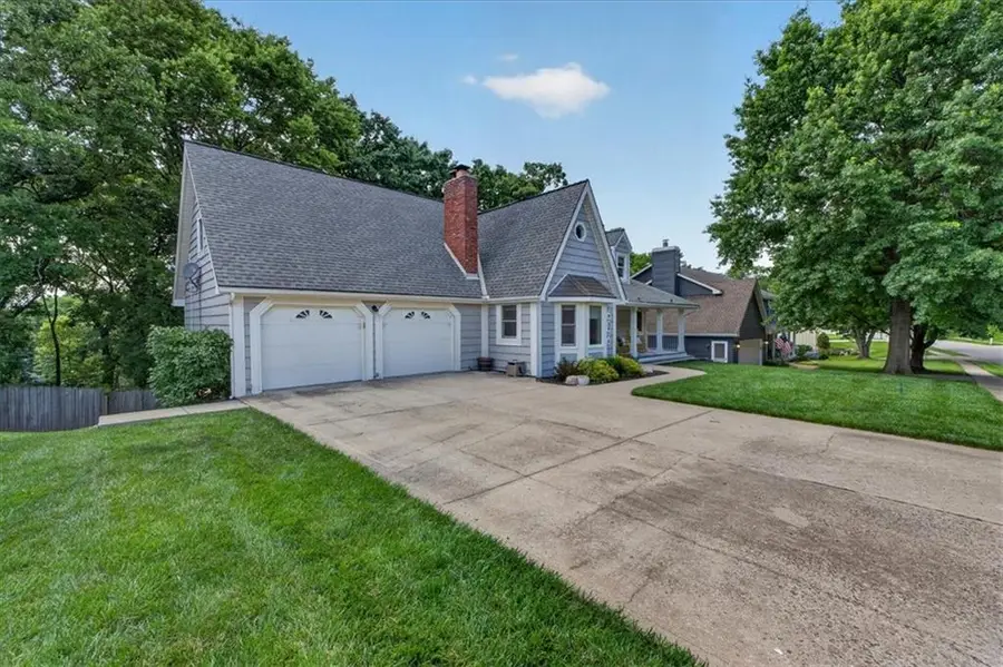 606 Camelot Drive, Liberty, MO 64068 - #3