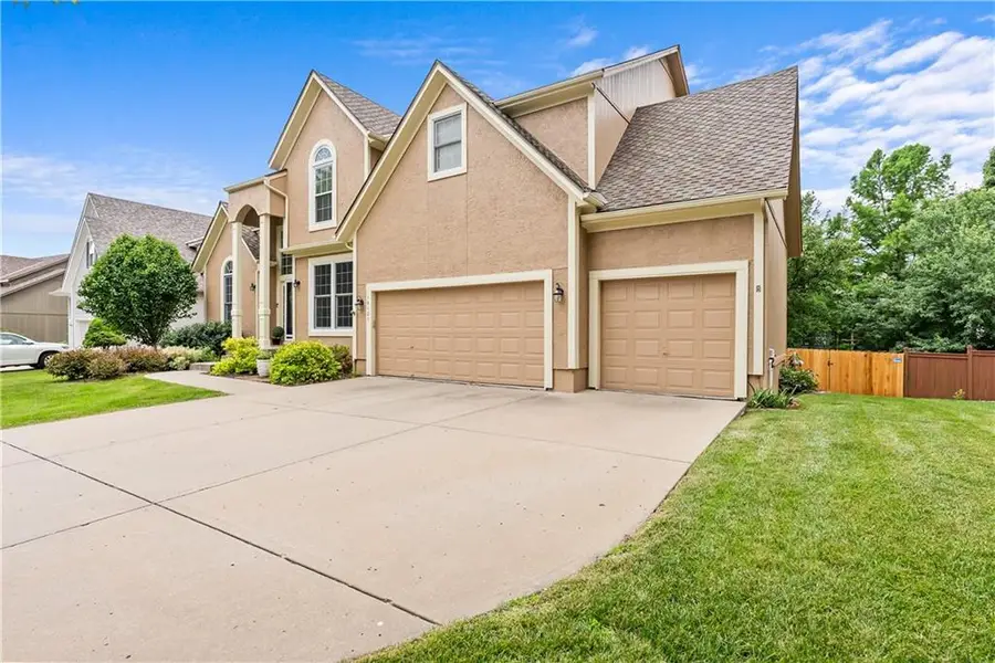 14121 W 142nd Street, Olathe, KS 66062 - #2