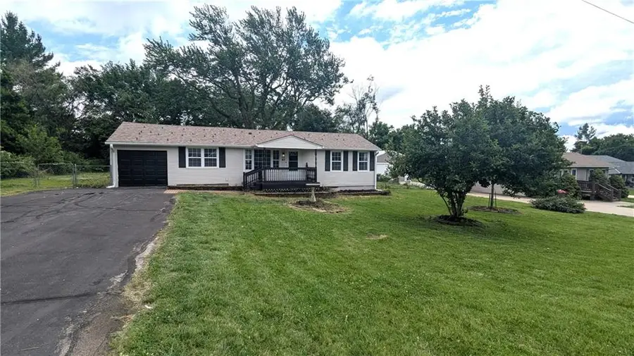 411 N Cogan Lane, Independence, MO 64050 - #2
