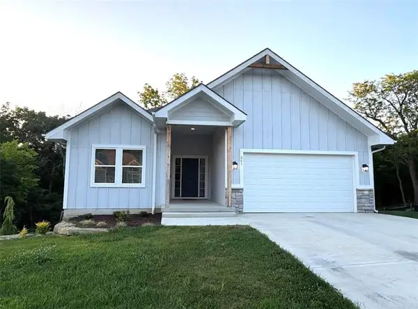 801 Colonial Drive, Pleasant Hill, MO 64080