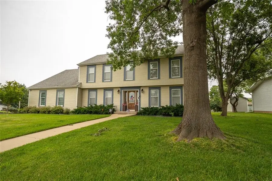 1701 S Ash Street, Ottawa, KS 66067 - #2