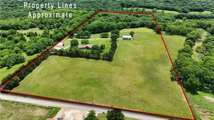 14805 27th Street, Perry, KS 66073 - #2