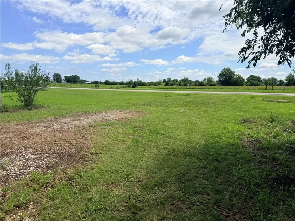 20156 S 43 Highway, Moundville, MO 64771 - #1