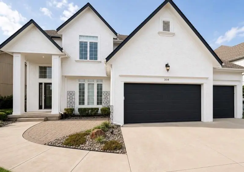 308 NE Hidden Valley Way, Lees Summit, MO 64064 - #1