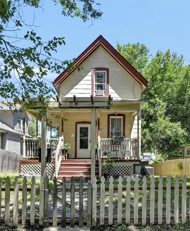 718 N Broadway Street, Leavenworth, KS 66048 - #1