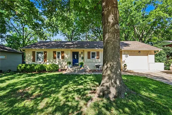 9334 Woodward Street, Overland Park, KS 66212