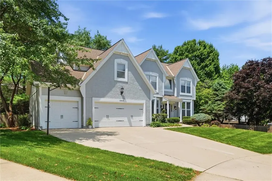 13848 Pembroke Drive, Leawood, KS 66224 - #3