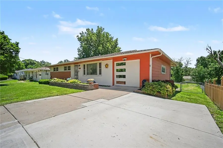 6131 Cernech Road, Kansas City, KS 66104 - #3