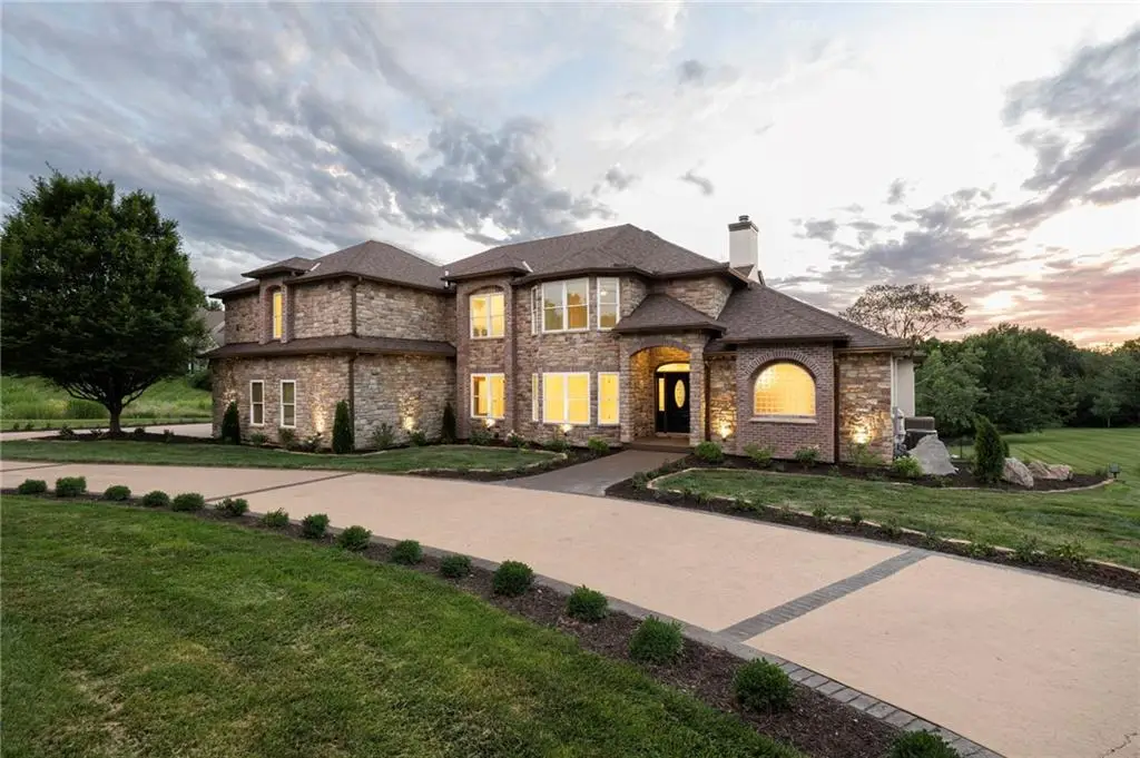 15614 Quail Ridge Drive, Smithville, MO 64089 - #1