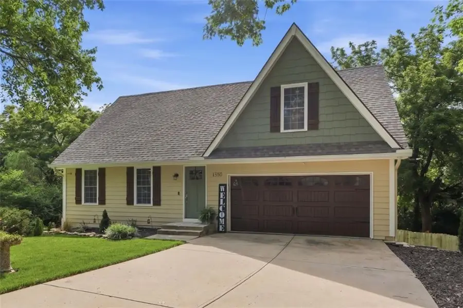 1380 W Prairie Court, Olathe, KS 66061 - #2